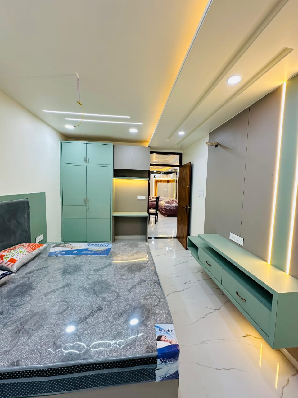 4 BHK FLATS in VT Road Mansarovar: SHREE SHYAM BUILDERS